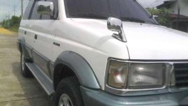 hi lander isuzu not crosswind adventure revo pick-up pajero sportivo
