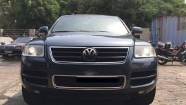 2004 Volkswagen Touareg v8 gas for sale 