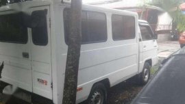 Mitsubishi L300 truck for sale 