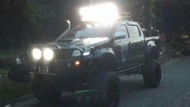 Toyota Hilux G 2013 manual diesel for sale 