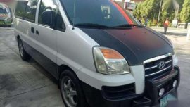 Hyundai Starex 2007 White Diesel For Sale 