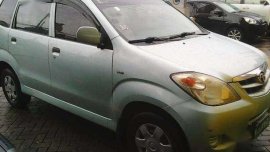 Toyota avanza j 1.3 model 2010 manual transmission all orig