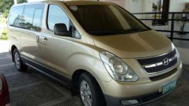 Grand Starex VGT 2009 low mileage