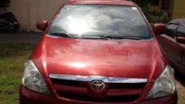 Toyota innova e 2005 dies