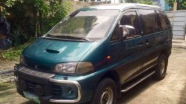 mitsubishi space gear 2005 d 2004 delica 2003 hi ace urvan L300 innova