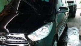 Hyundai i10 2013 AT good as new for sale 
