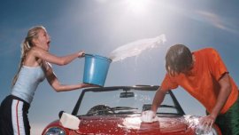How to protect your car paint in the summer