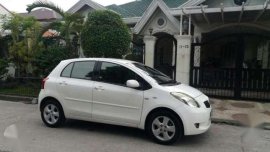 Toyota Yaris 2008 MT White HB For Sale 