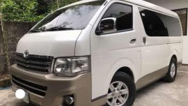 2013 Toyota Super Grandia AT White For Sale 