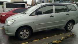 Toyota Innova E 2006 MT Silver For Sale 