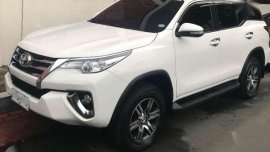 Toyota Fortuner 2016 4x2 AT White For Sale 