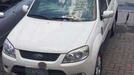 Ford Escape 2011 AT White SUV For Sale 