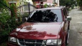 Isuzu fuego 03