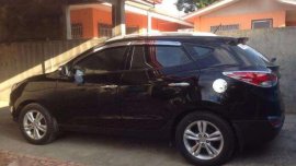 For sale Hyundai Tucson 2011 mdl automatic 