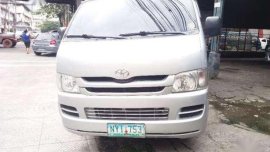 2009 Toyota Hiace Commuter MT Silver For Sale 
