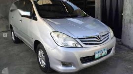Toyota Innova 2011 G AT Silver For Sale 