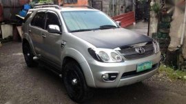 Good Running Condition Toyota Fortuner G 2006 AT For Sale