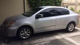 Nissan Sentra 200 2010 AT Silver For Sale 