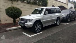 Mitsubishi Pajero Fieldmaster 2002 AT White For Sale 