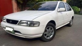 Nissan Sentra Series 3 EX Saloon White For Sale 