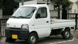 4X4 - Aircon - 5 speed - 12 valve- Buyer First Owner