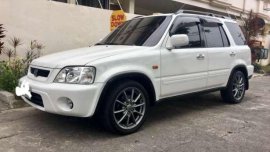 Honda CRV Gen1 2000 MT White For Sale 