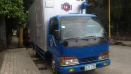 4hf1 truck isuzu 16ft elf giga canter ceres fuso fb