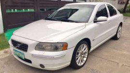 2005 Volvo S60 T5 AT White Sedan For Sale 
