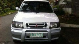 Mitsubishi Adventure 2001 4x2 AT White For Sale 