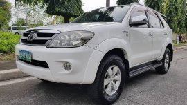 Almost brand new Toyota Fortuner Gasoline for sale 