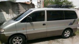 Hyundai Starex 2001 MT Van Silver For Sale 