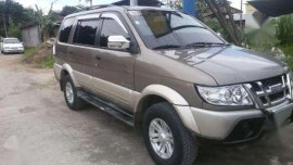 Isuzu Crosswind XUV 2011 MT Brown For Sale 