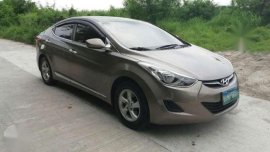 Hyundai Elantra 1.6 Premium - 2012 AT