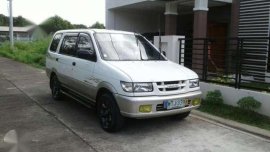 Isuzu Crosswind XTO 2.5 2001 AT White For Sale 