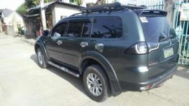 09 GLS Montero sport