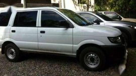 ISUZU Crosswind 2017 XL MT White For Sale 