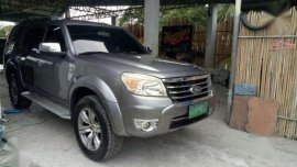 ford everest limited topoftheline 1stowner aquired