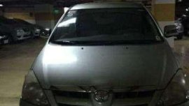 Fresh Toyota Innova 2006 AT Silver For Sale 