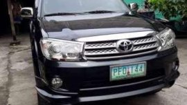 Toyota Fortuner 2010 G Variant