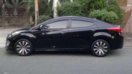 2013 Hyundai Elantra GLS AT ( top of d Line )