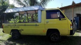 Mitsubishi L300 pickup