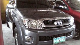 Silver / Grey Toyota Hilux 2010 for sale 