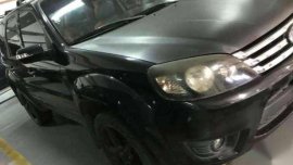 Excellent Condition Ford Escape AT 2009 For Sale