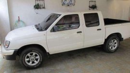Nissan Frontier Bravado 2012 for sale 