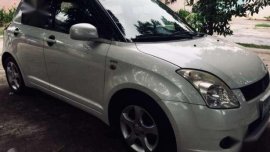 Suzuki Swift 2006 1.4 AT White HB For Sale 