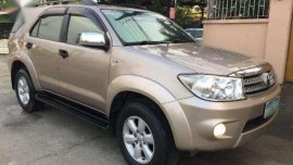 Like New Toyota Fortuner G 2011 AT Diesel For Sale 