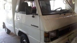 Mitsubishi L300 FB Van 2004 MT White For Sale 