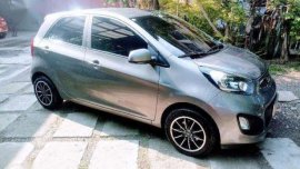 Kia Picanto 2012 manual transmission (Titanium silver)