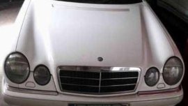 Selling this M-Benz Vintage Car