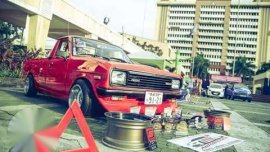 nissan sunny pick up